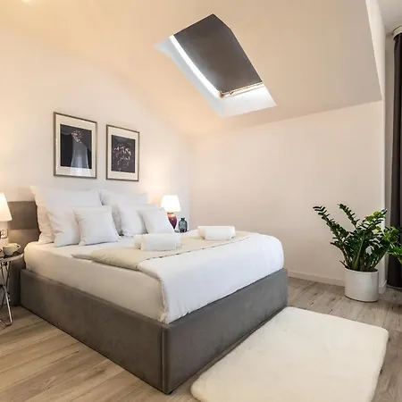 Ξενοδοχείο Sofia By The Railway Station 3*