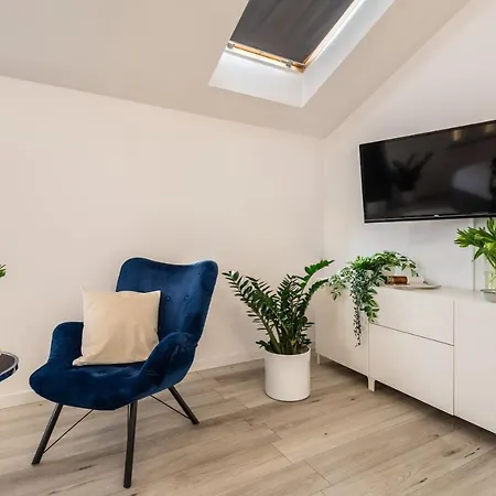 Sofia By The Railway Station Βρότσλαβ