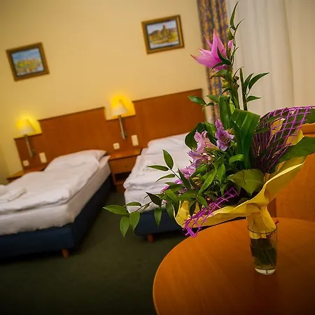 Sofia By The Railway Station 3*