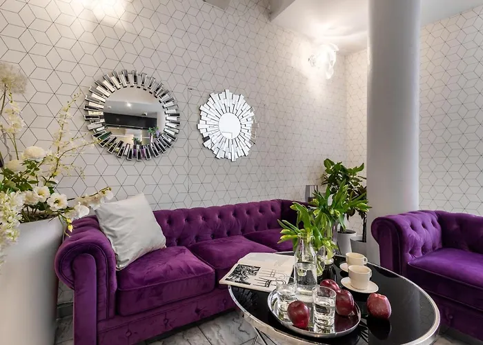 Sofia By The Railway Station Hotel 3*