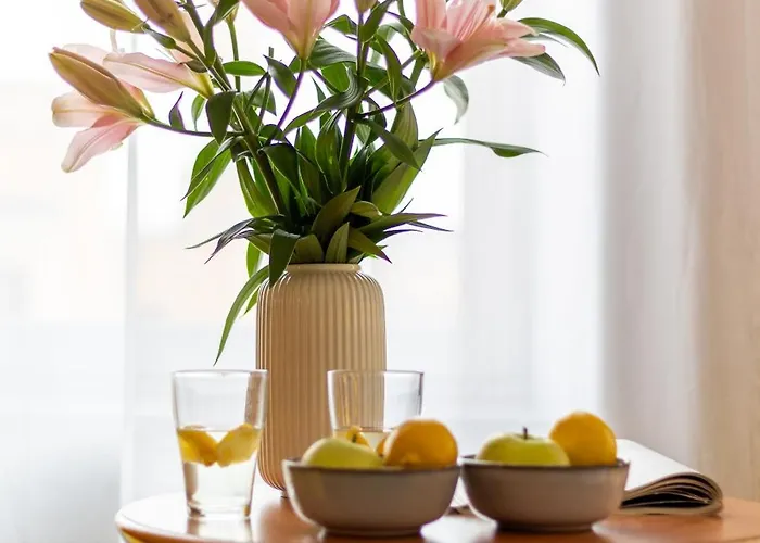 Sofia By The Railway Station Wrocław