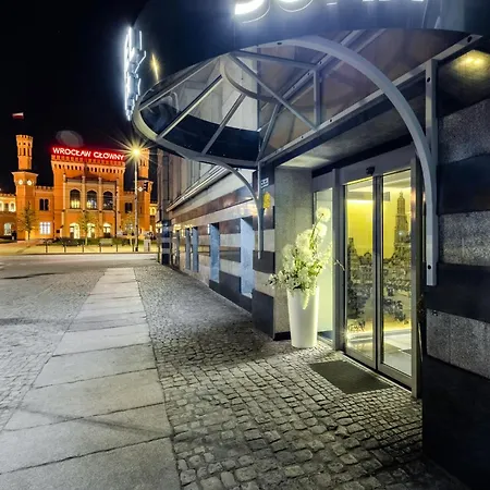 Hotell Sofia By The Railway Station Wrocław