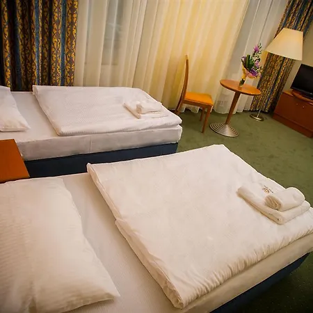 Sofia By The Railway Station 3* 弗罗茨瓦夫