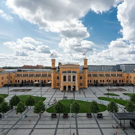 Hotell Sofia By The Railway Station Wrocław