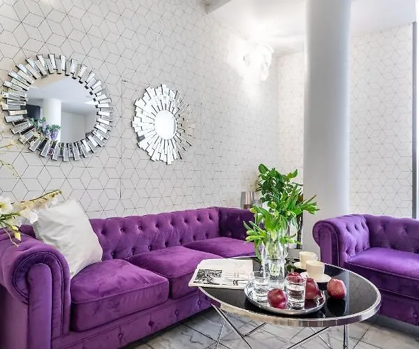 Готель Sofia By The Railway Station 3*