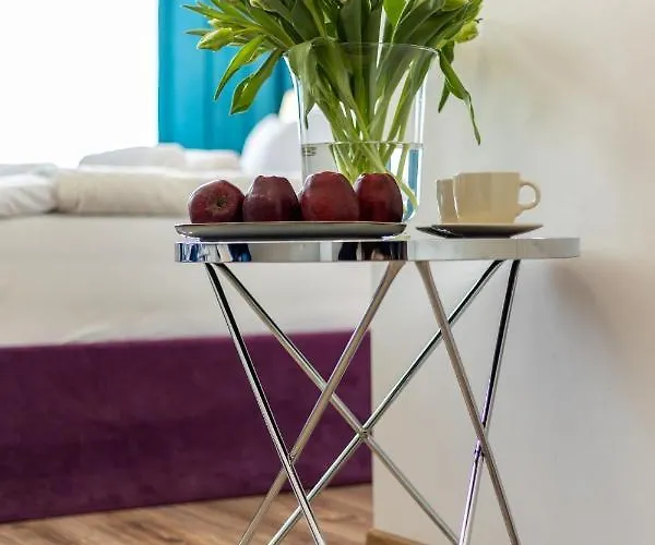 Sofia By The Railway Station Вроцлав