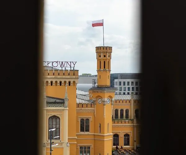 Готель Sofia By The Railway Station 3*