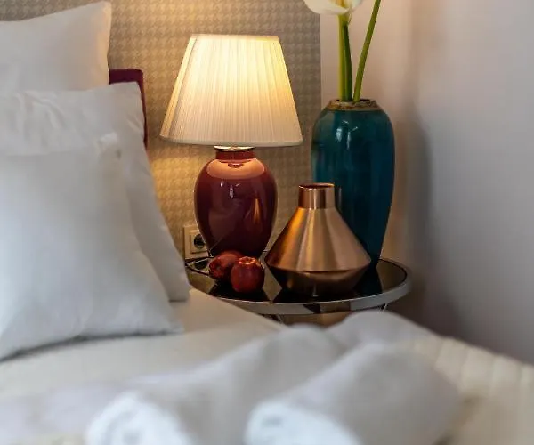 Sofia By The Railway Station 3*