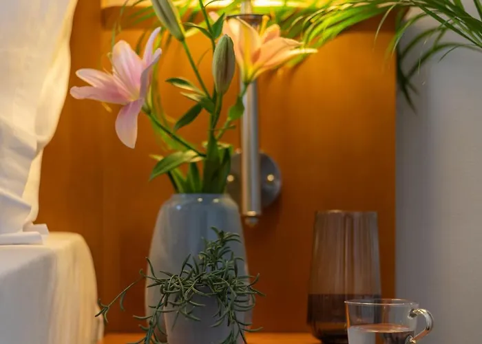 Sofia By The Railway Station Вроцлав